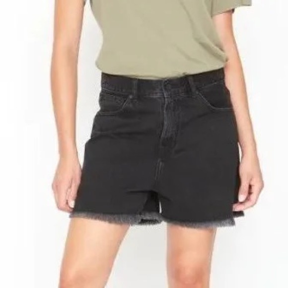 (A55) Sandrine Rose Black Short Shorts, Size 30, NWT - Picture 2 of 15